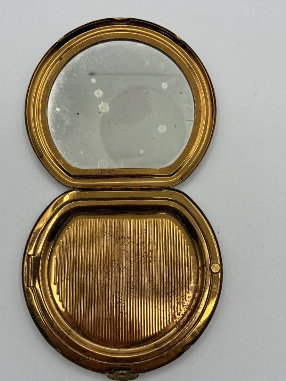 Vintage Brass Compact Mirror Gold Tone Etched Bonnet Flowers Vanity Decor